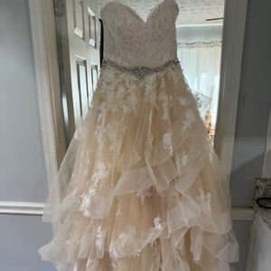 Martina Liliana A-Line Sweetheart Wedding Dress Model 821